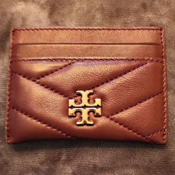 Tory Burch Maroon Card Holder with Gold Logo - Picture 2 of 7
